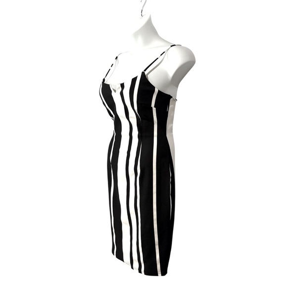 Fashion Nova, Striped Bodycon Dress, Large, Black & White - Picture 6 of 10